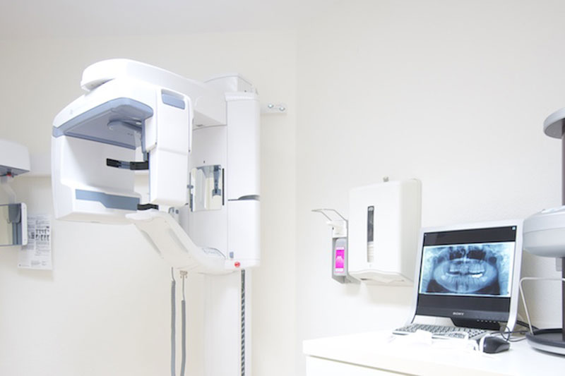 Unser modernes digitales Röntgensystem mit bis zu 90% Strahlenreduktion